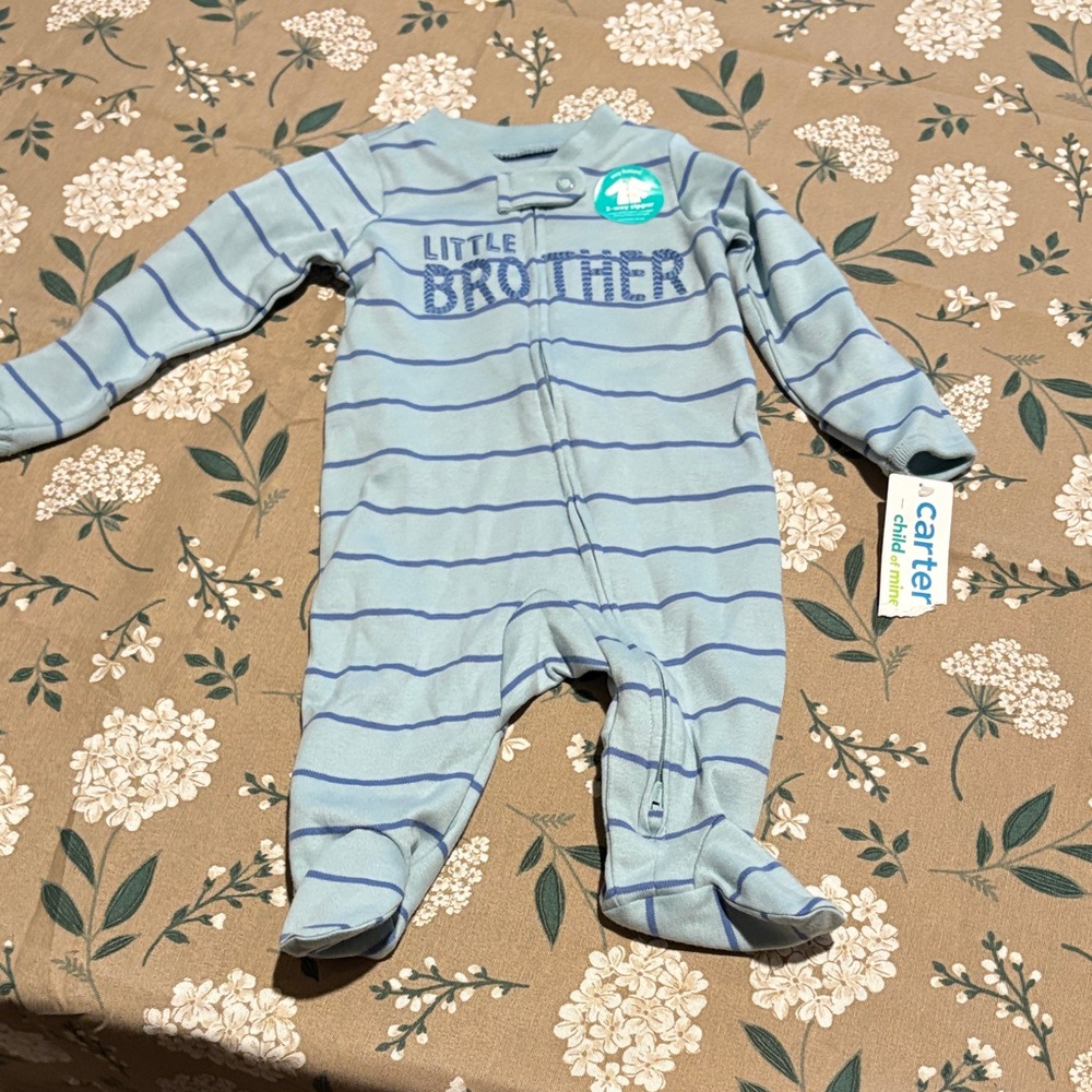 NWT carters 0-3pm the little brother footed 1750